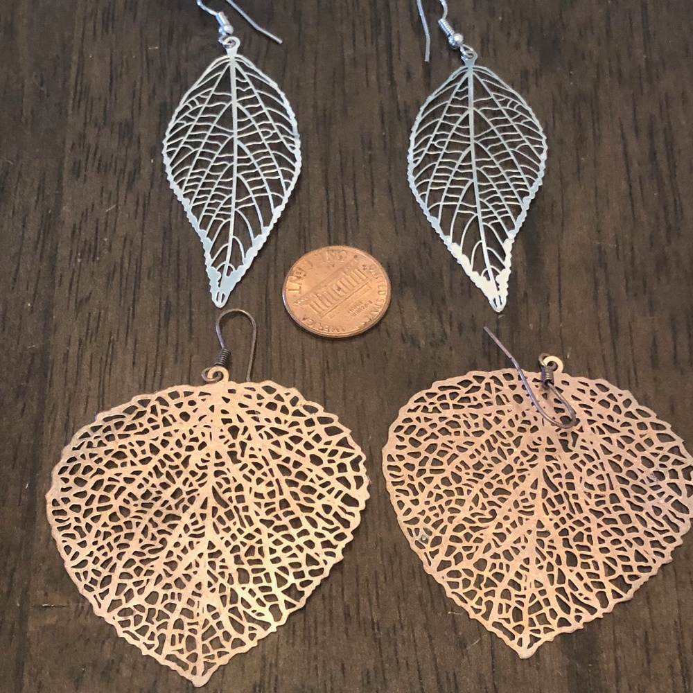 Leaf earrings